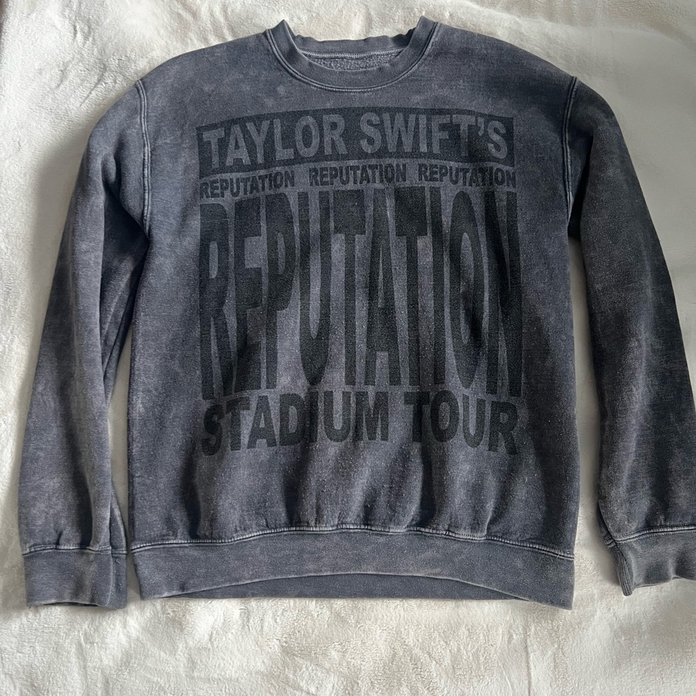 Taylor Swift Authentic Reputation Stadium Tour Sw… - image 1